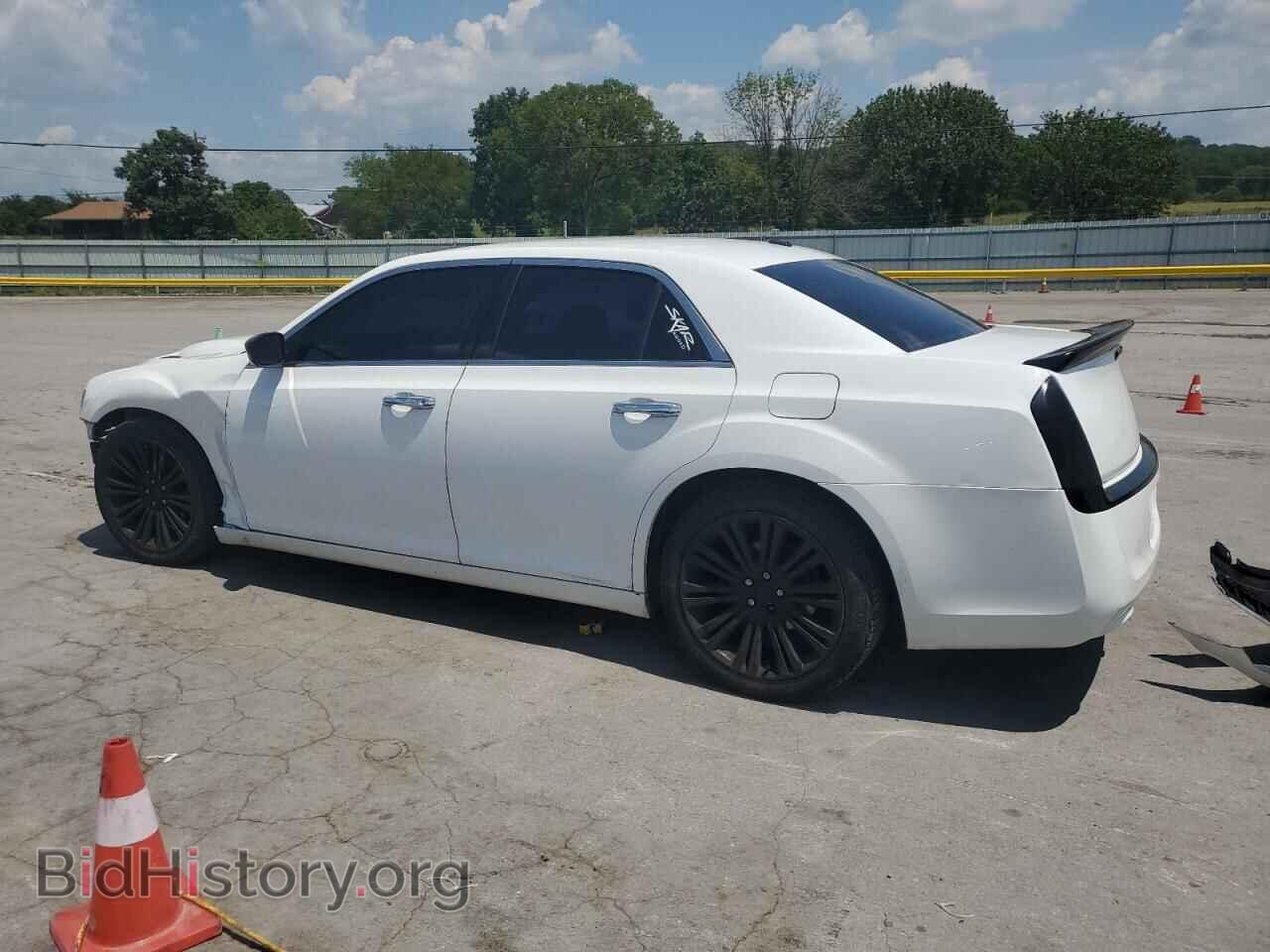 2012 CHRYSLER 300 - VIN: 2C3CCACG8CH258712 - Фото 2