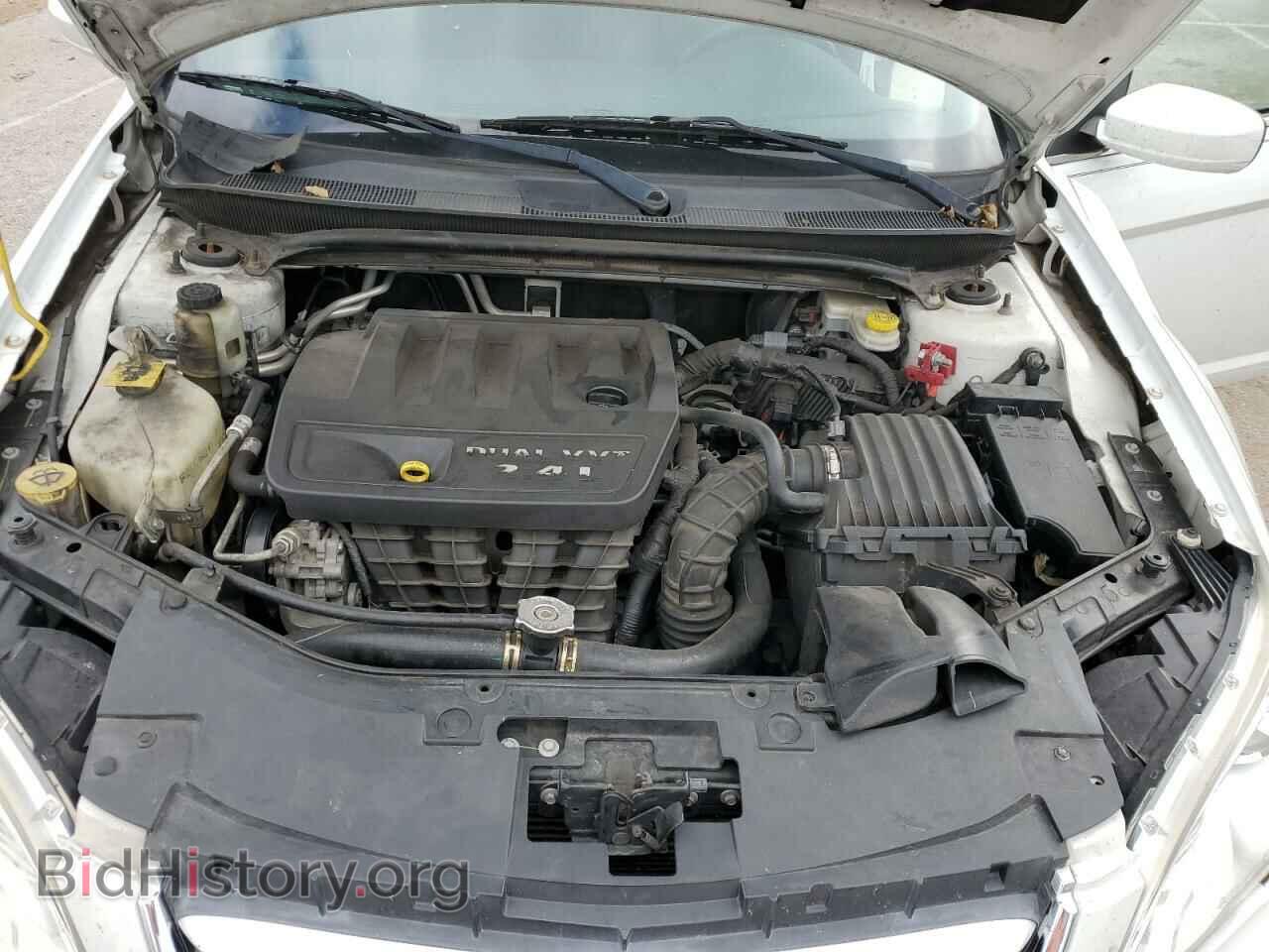 2011 CHRYSLER 200 - VIN: 1C3BC1FB0BN549724 - Фото 11