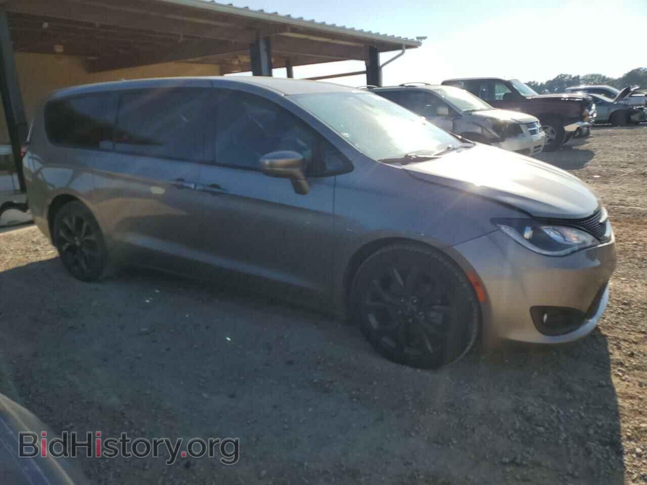2018 CHRYSLER PACIFICA - VIN: 2C4RC1FG2JR188830 - Фото 4