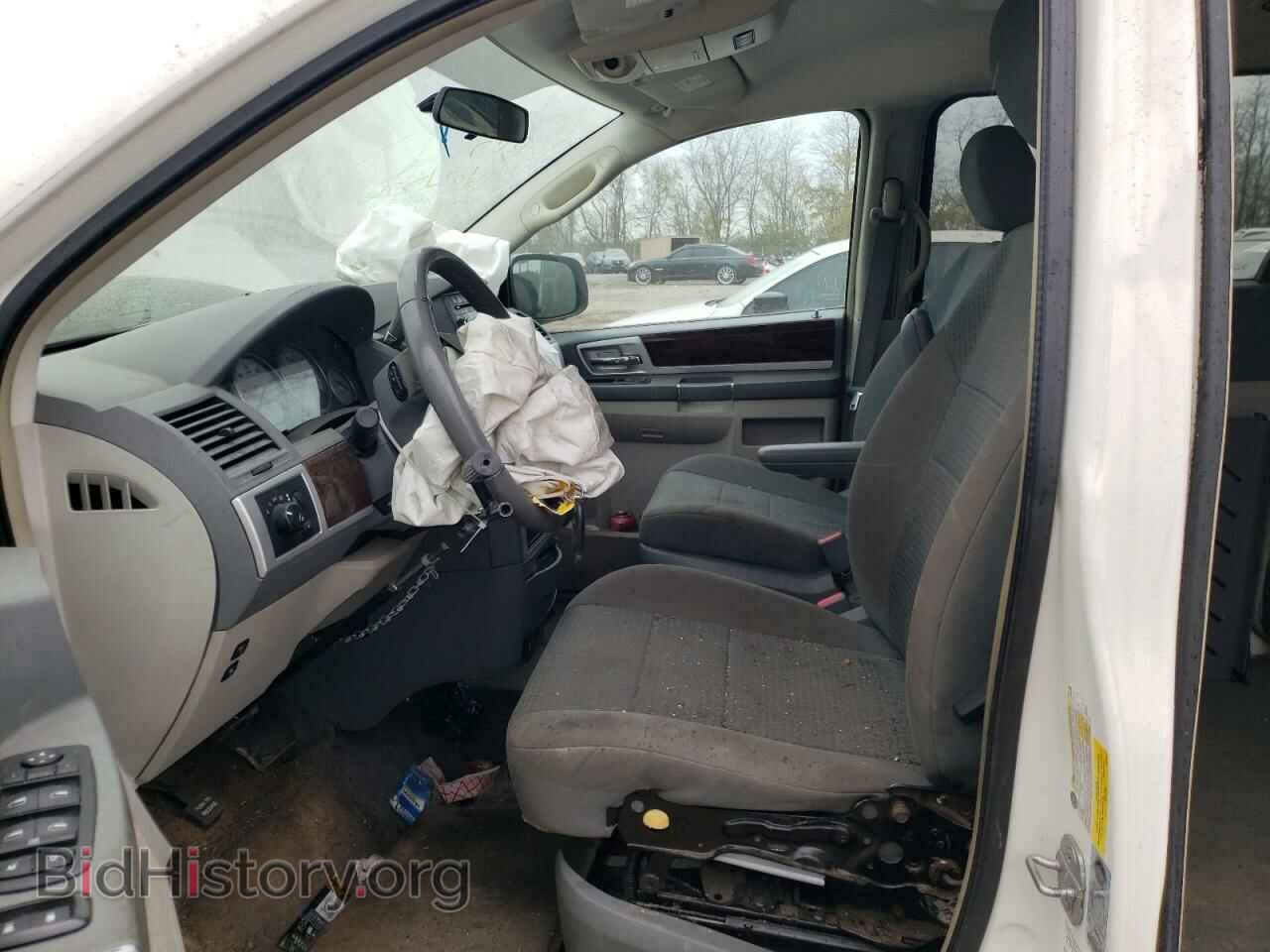 2010 CHRYSLER MINIVAN - VIN: 2A4RR5D14AR249609 - Photo 7