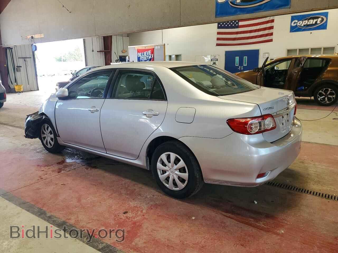 2011 TOYOTA COROLLA - VIN: 2T1BU4EE6BC687003 - Photo 2