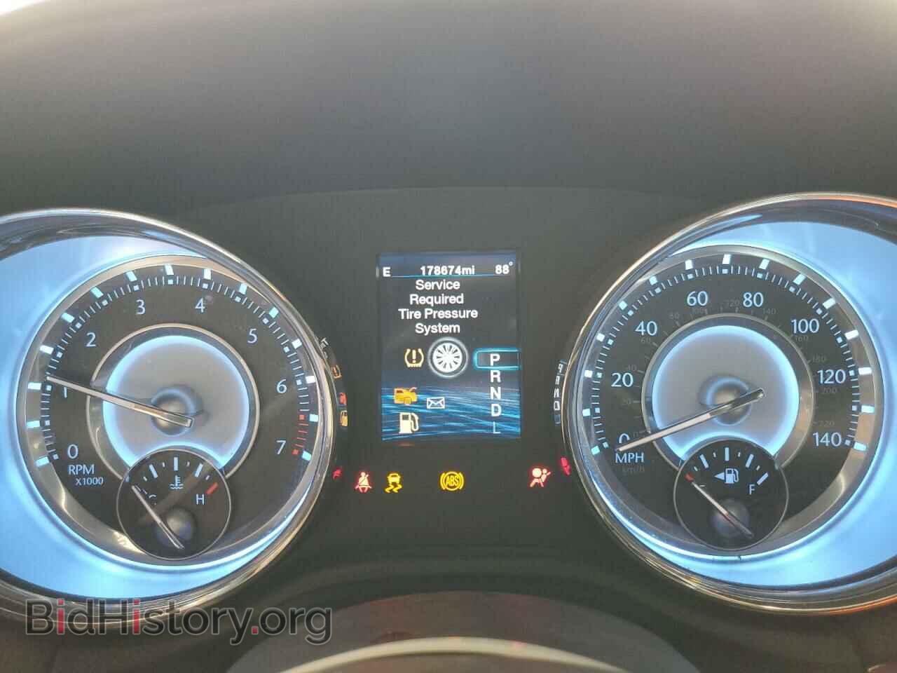 2012 CHRYSLER 300 - VIN: 2C3CCACG8CH310095 - Photo 9
