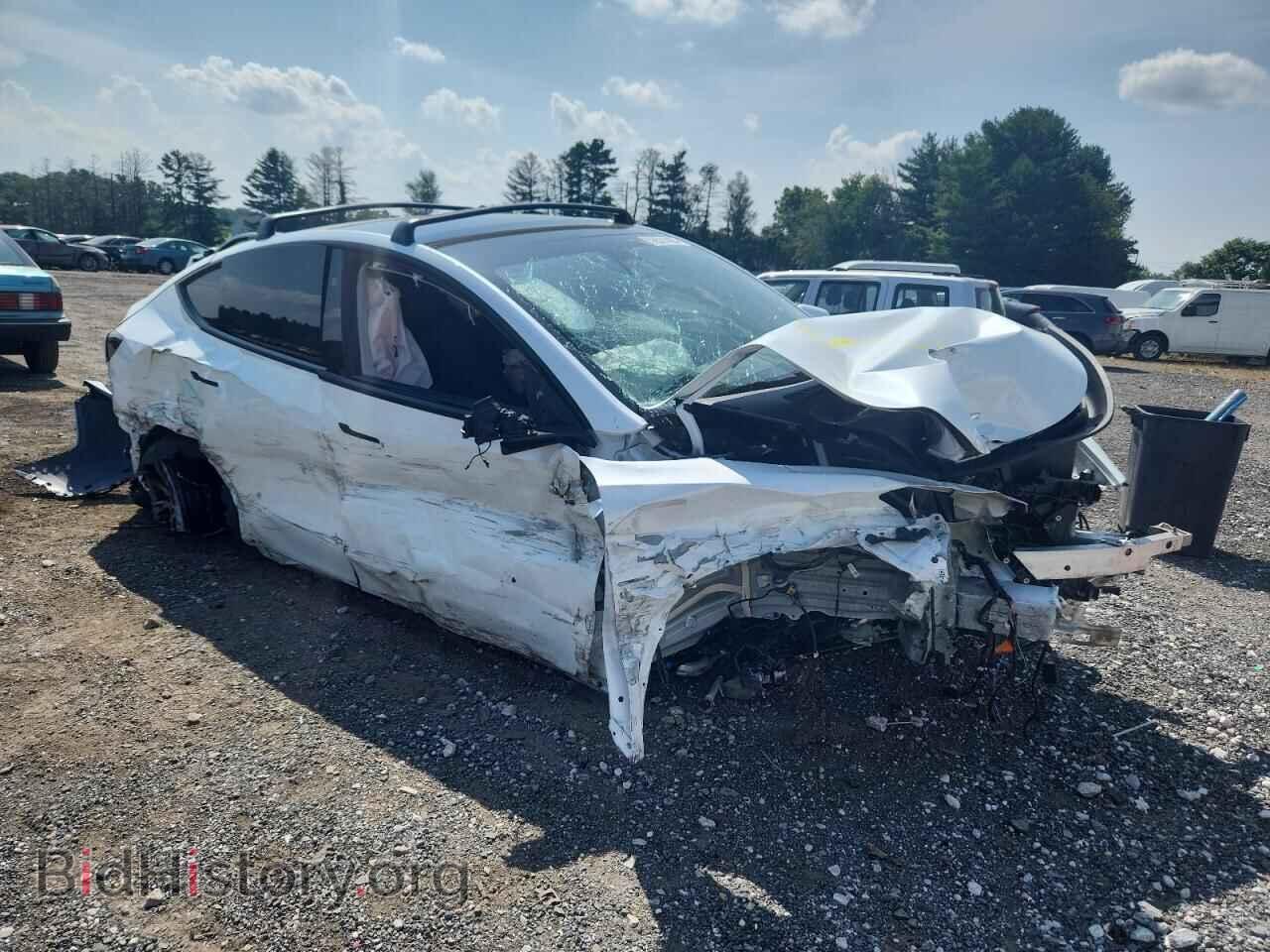 2025 TESLA MODEL Y - VIN: 7SAYGDED8SA366374 - Photo 4