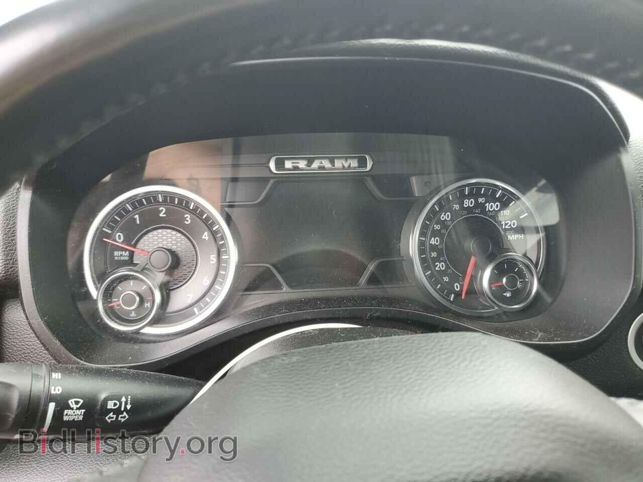 2020 RAM 1500 - VIN: 1C6SRFFT5LN392345 - Фото 9