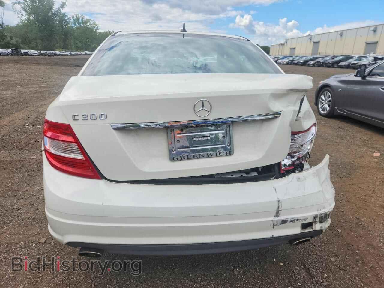 2011 MERCEDES-BENZ C-CLASS - VIN: WDDGF5EB2BA516190 - Фото 6