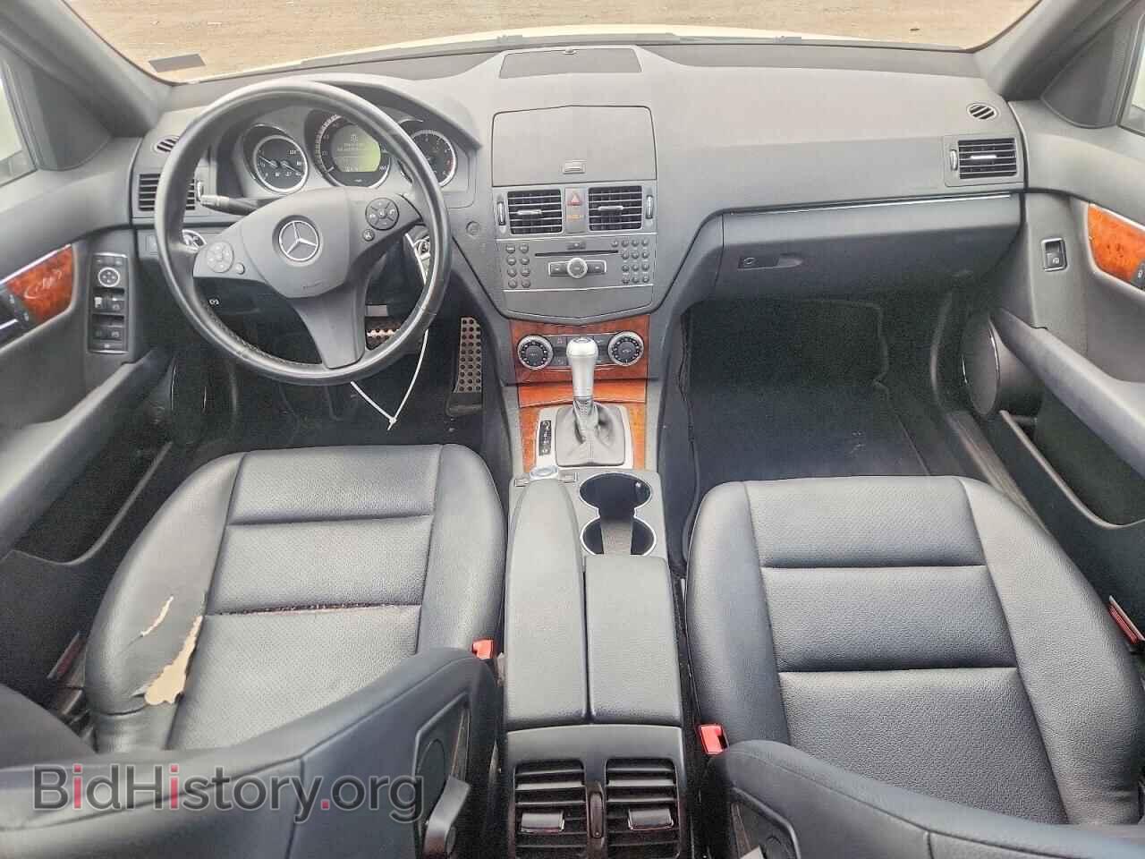 2011 MERCEDES-BENZ C-CLASS - VIN: WDDGF5EB2BA516190 - Фото 8