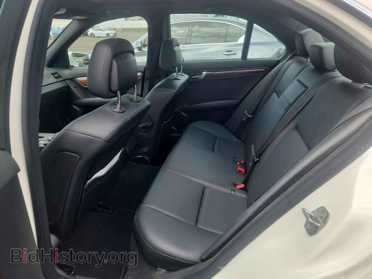 2011 MERCEDES-BENZ C-CLASS - VIN: WDDGF5EB2BA516190 - Фото 10
