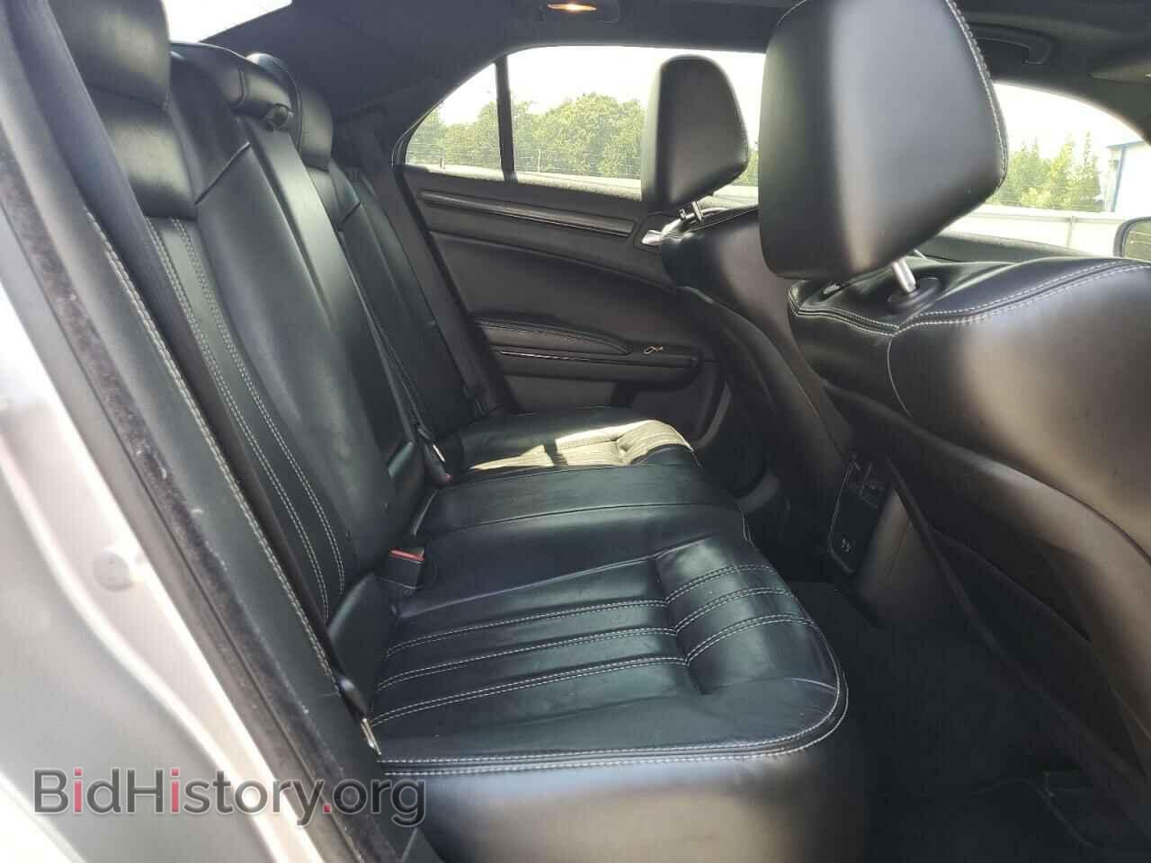 2016 CHRYSLER 300 - VIN: 2C3CCABG4GH220109 - Фото 10