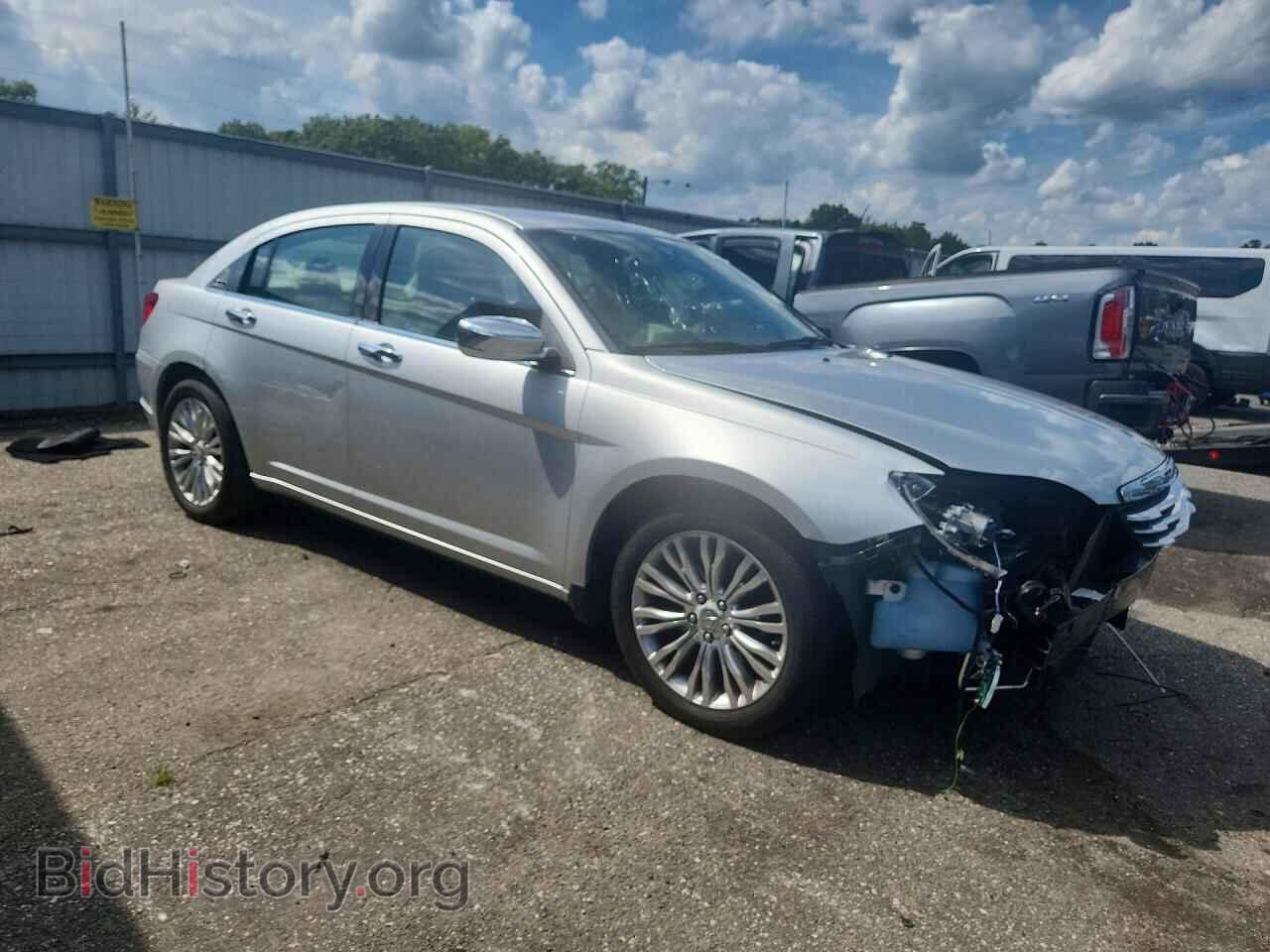 2012 CHRYSLER 200 - VIN: 1C3CCBCG8CN164777 - Photo 4