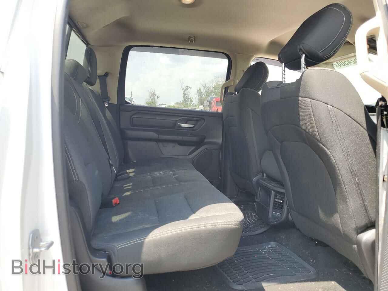 2019 RAM 1500 - VIN: 1C6SRFGT2KN626566 - Фото 10