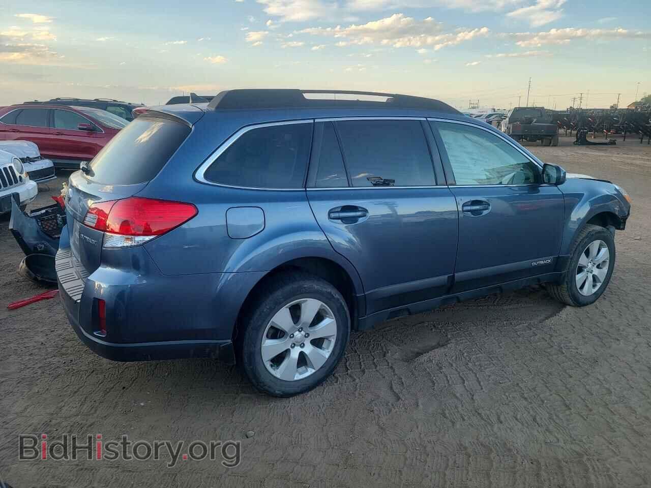 2014 SUBARU OUTBACK - VIN: 4S4BRCCC5E3231824 - Photo 3