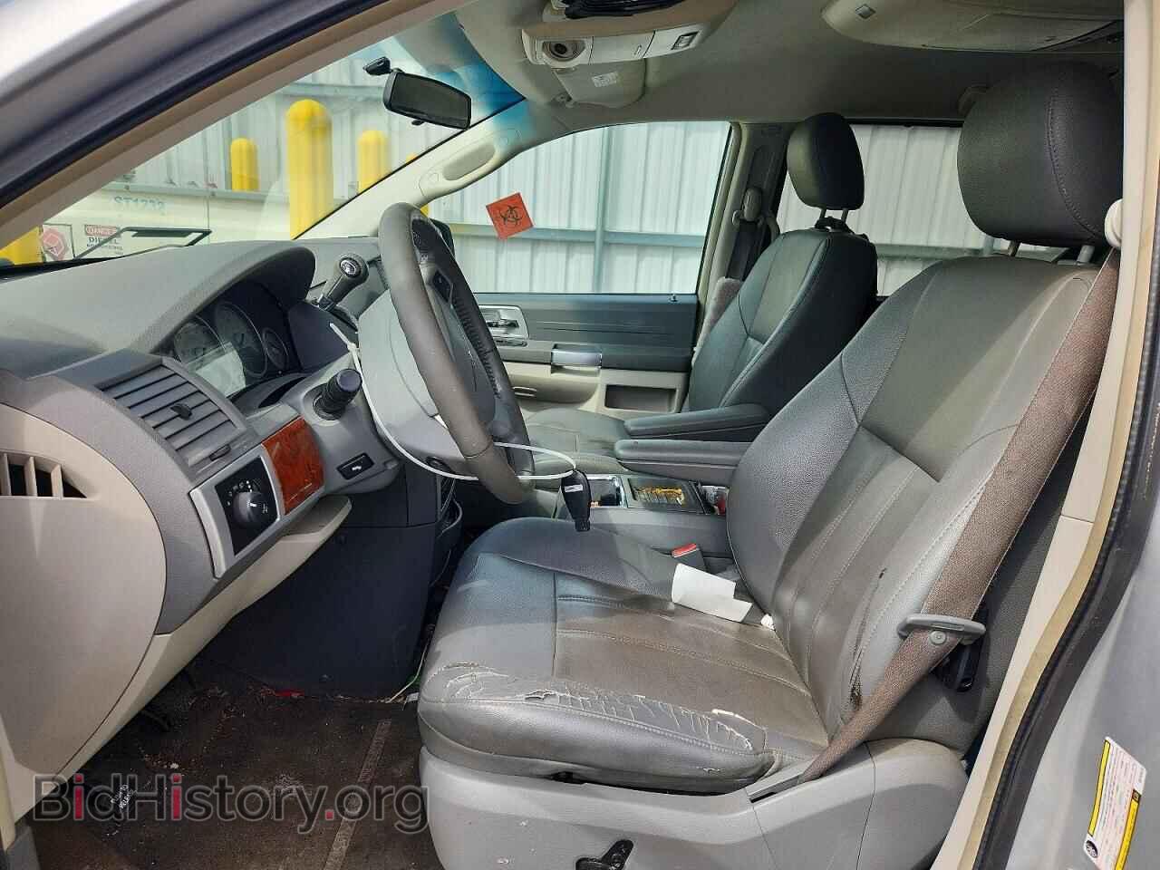 2008 CHRYSLER MINIVAN - VIN: 2A8HR54P48R769429 - Фото 7