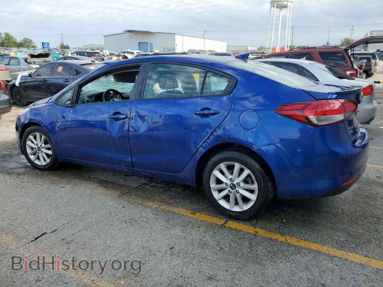 2017 KIA FORTE - VIN: 3KPFL4A76HE125933 - Фото 2