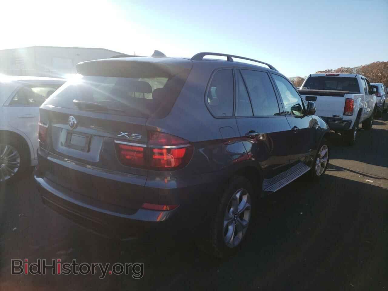 2011 BMW X5 - VIN: 5UXZV8C55BL421419 - Фото 4
