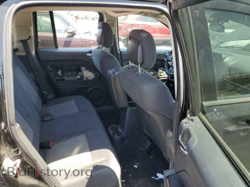 2012 Jeep COMPASS (VIN 1C4NJCBAXCD520648) — photo 10 of 13