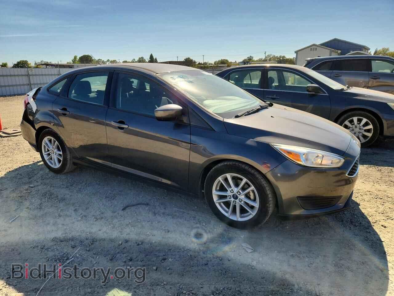 2018 FORD FOCUS - VIN: 1FADP3F2XJL261097 - Photo 4