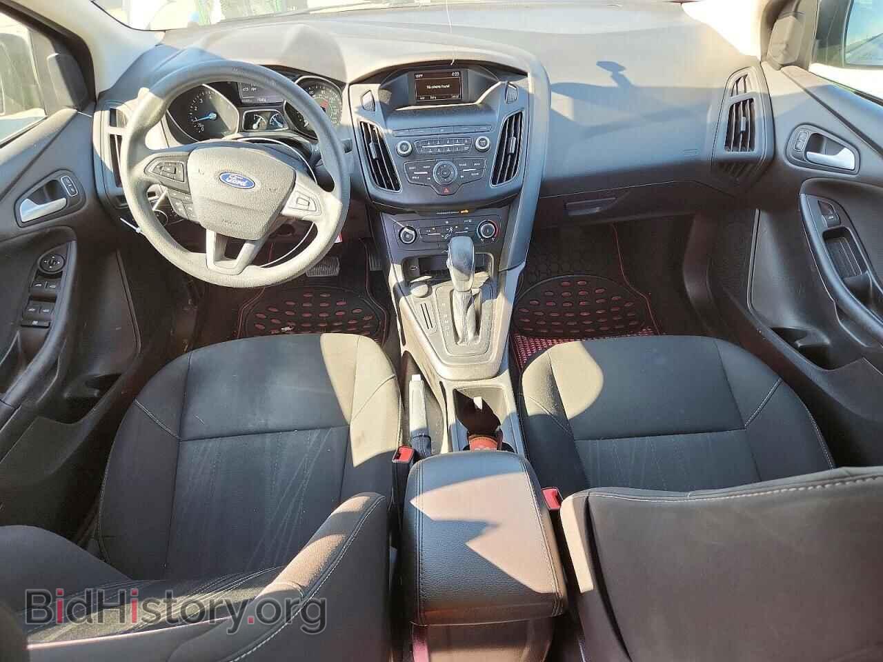 2018 FORD FOCUS - VIN: 1FADP3F2XJL261097 - Photo 8