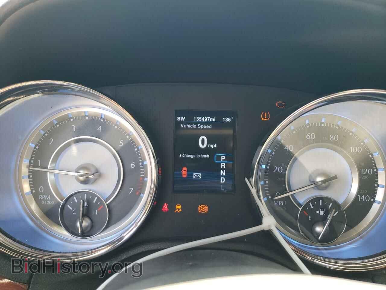 2014 CHRYSLER 300 - VIN: 2C3CCAAG0EH275736 - Photo 9