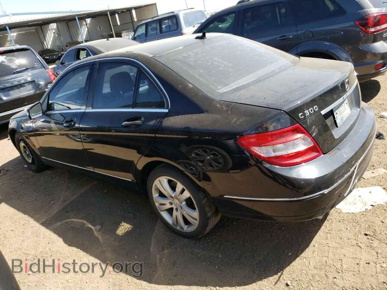 2011 MERCEDES-BENZ C-CLASS - VIN: WDDGF8BB9BR170498 - Фото 2