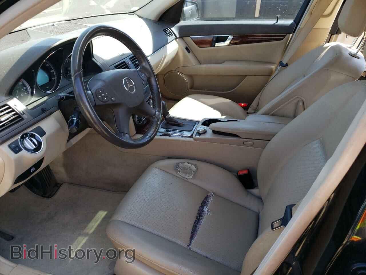 2011 MERCEDES-BENZ C-CLASS - VIN: WDDGF8BB9BR170498 - Фото 7