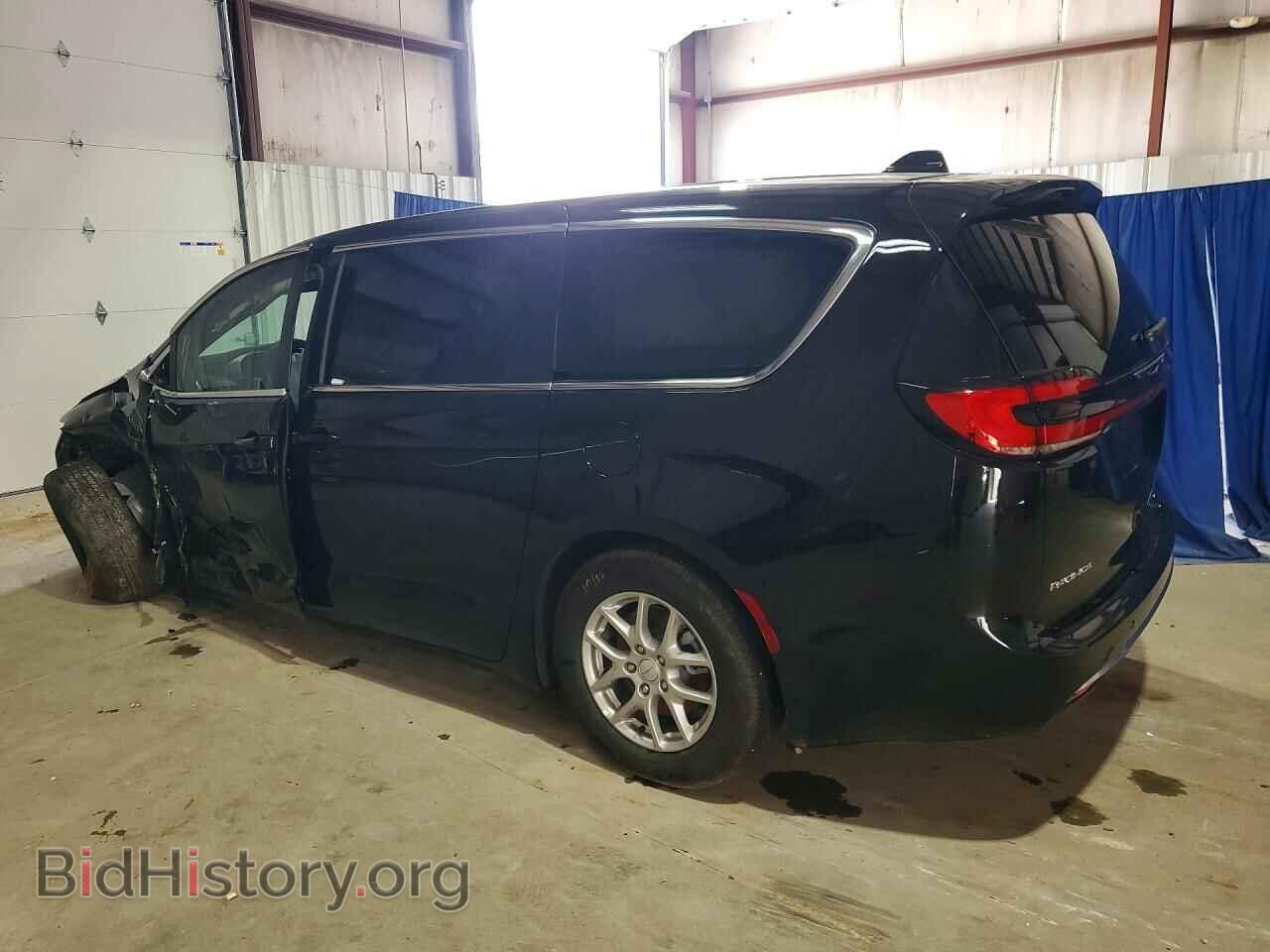 2027 CHRYSLER PACIFICA - VIN: 2C4RC1BG5VR570877 - Photo 2