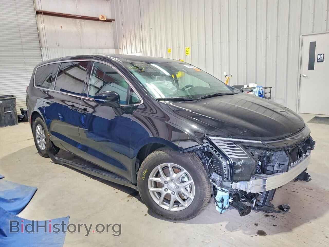 2027 CHRYSLER PACIFICA - VIN: 2C4RC1BG5VR570877 - Photo 4