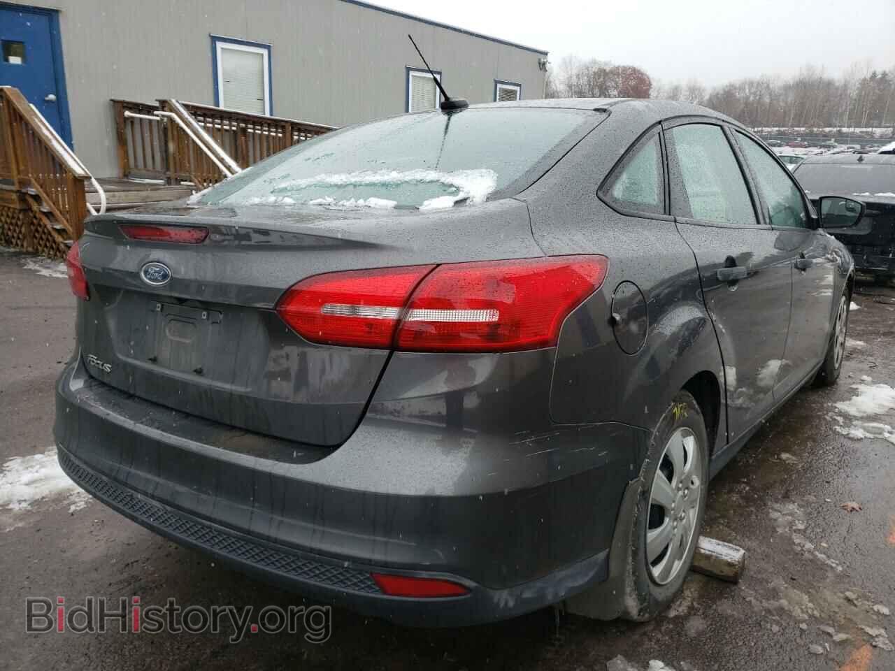 2016 FORD FOCUS - VIN: 1FADP3E23GL210373 - Photo 4