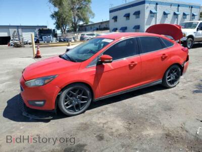 2016 Ford FOCUS SE, red — VIN 1FADP3F2XGL343663, Copart