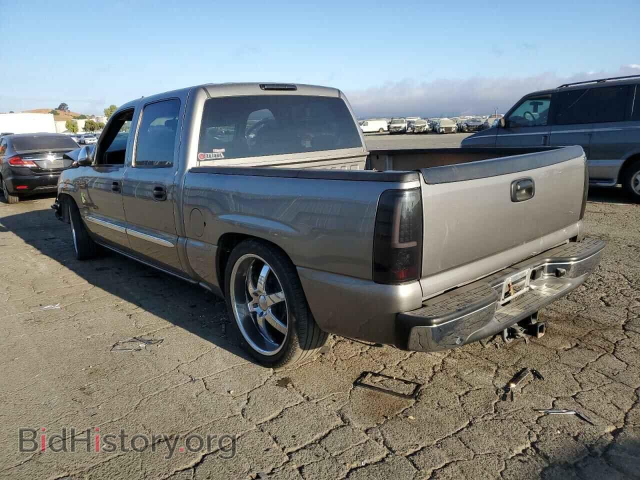 2006 GMC SIERRA - VIN: 2GTEC13TX61214709 - Фото 2