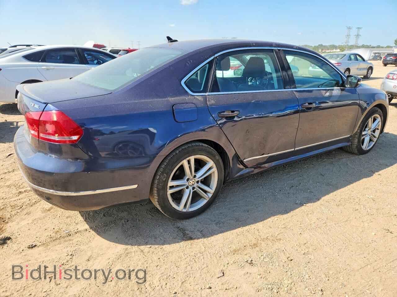 2015 VOLKSWAGEN PASSAT - VIN: 1VWCS7A3XFC052474 - Photo 3