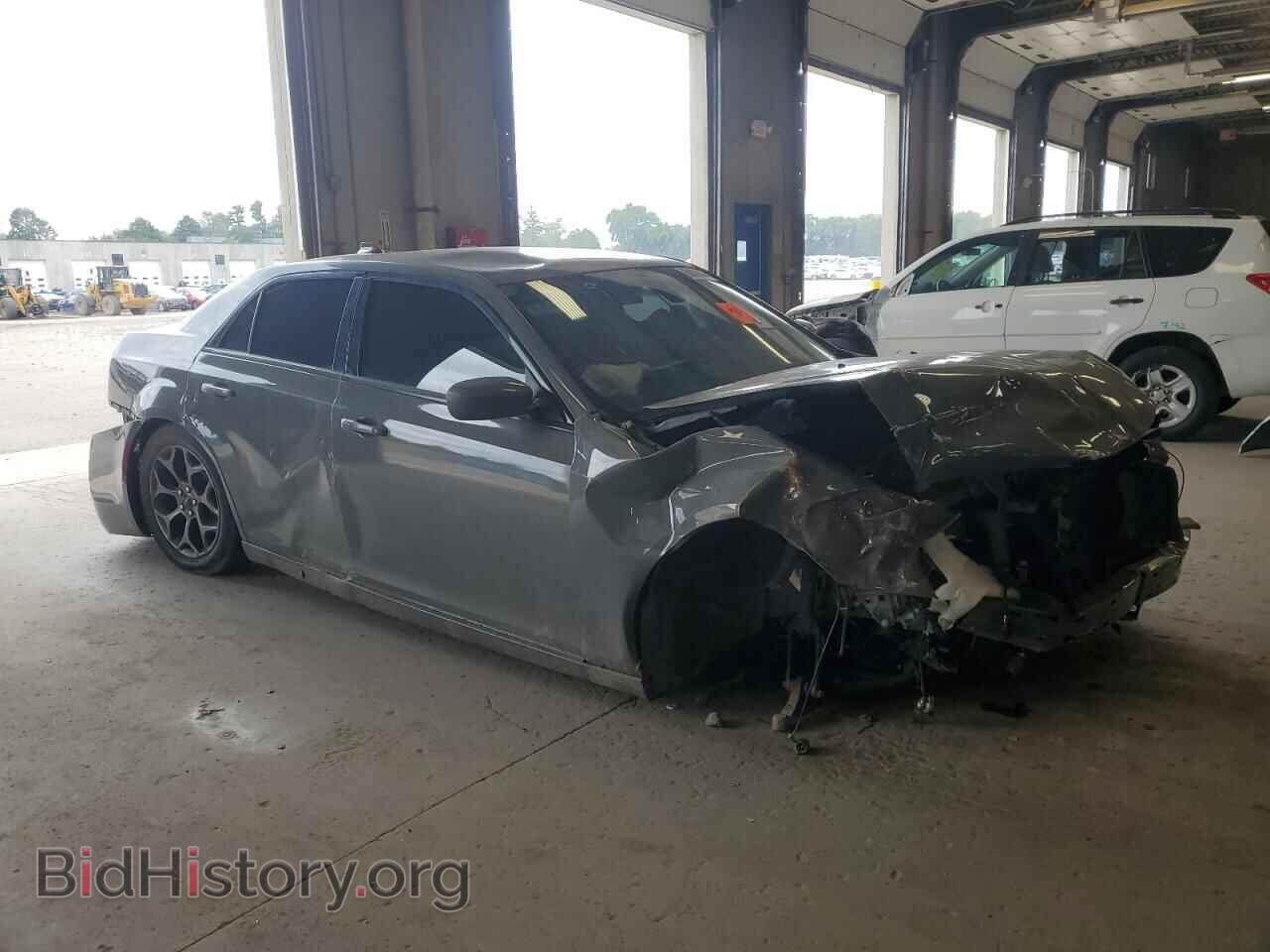 2018 CHRYSLER 300 - VIN: 2C3CCAGG8JH149643 - Фото 4