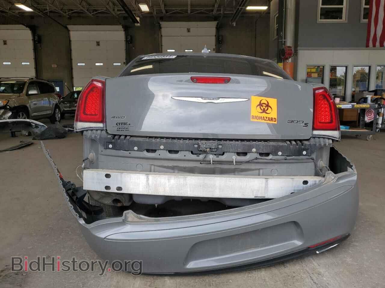 2018 CHRYSLER 300 - VIN: 2C3CCAGG8JH149643 - Фото 6