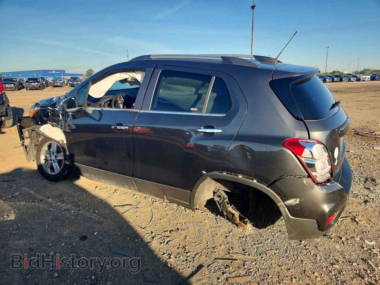 2017 CHEVROLET TRAX - VIN: 3GNCJLSB1HL272265 - Photo 2