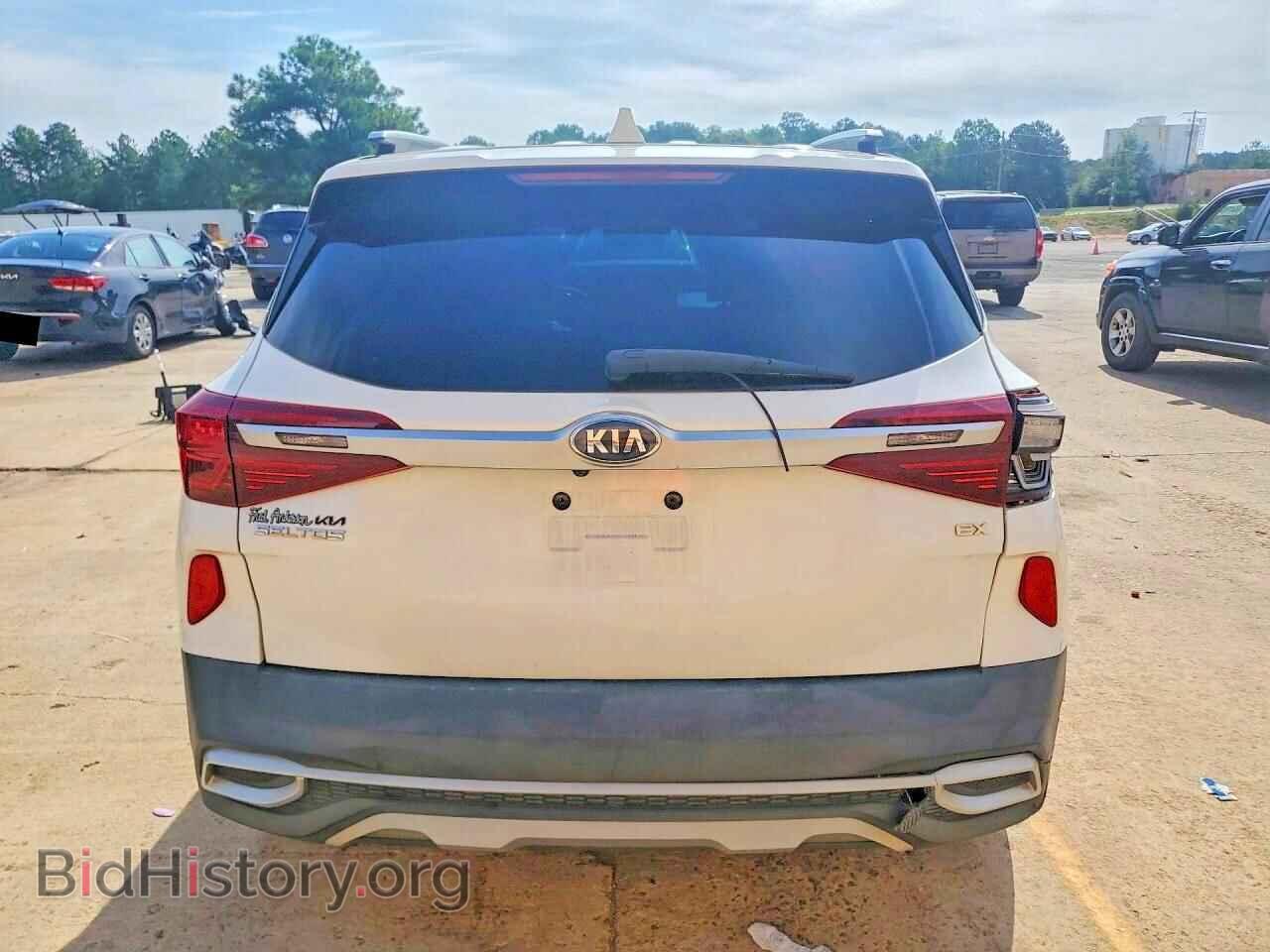 2021 KIA SELTOS - VIN: KNDERCAA4M7103343 - Фото 6