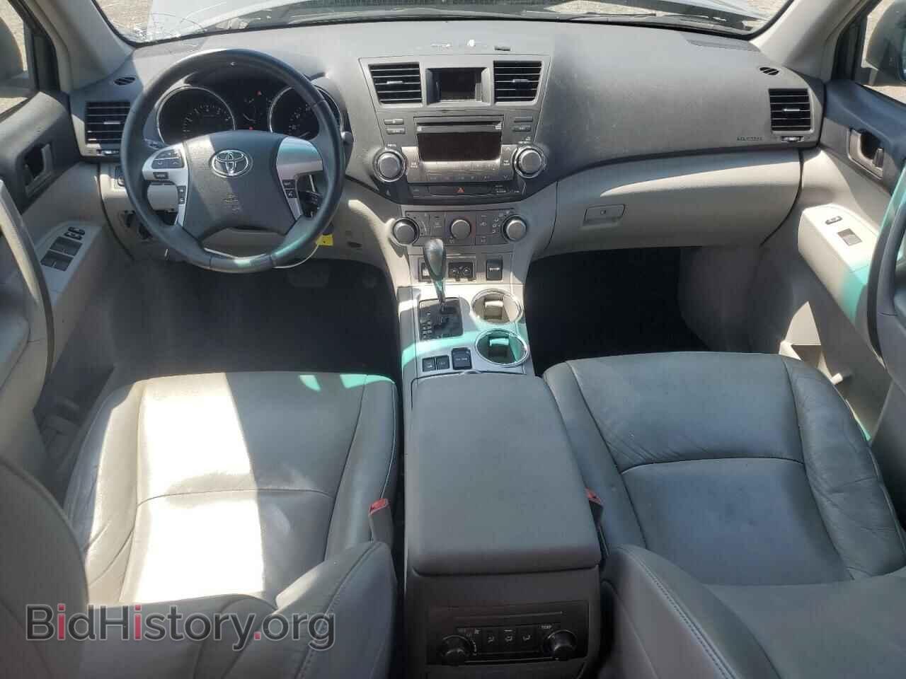 2011 TOYOTA HIGHLANDER - VIN: 5TDBK3EH2BS065872 - Photo 8