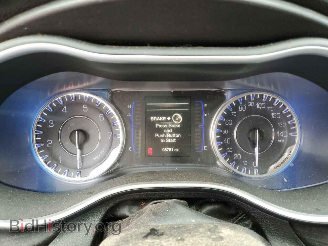 2016 CHRYSLER 200 - VIN: 1C3CCCAB5GN127947 - Фото 9