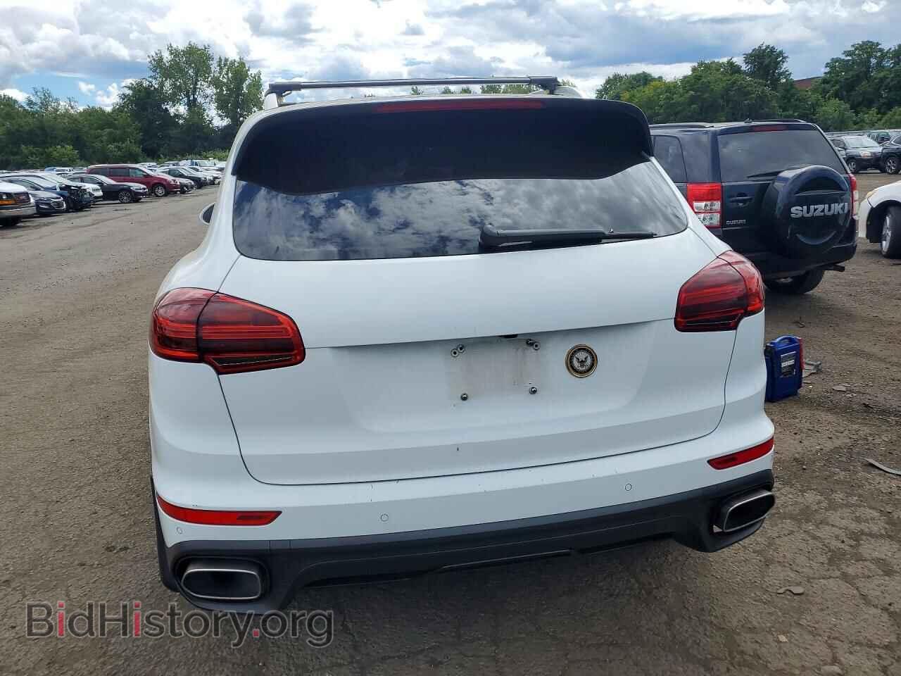 2016 PORSCHE CAYENNE - VIN: WP1AA2A20GLA10841 - Photo 6