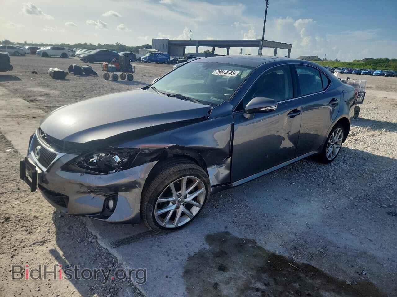 Фотография JTHCF5C29D5063546 - LEXUS IS 2013