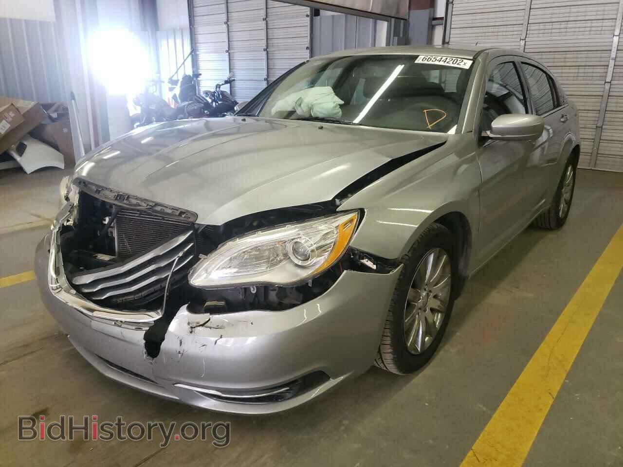 2014 CHRYSLER 200 - VIN: 1C3CCBBB3EN137396 - Фото 2