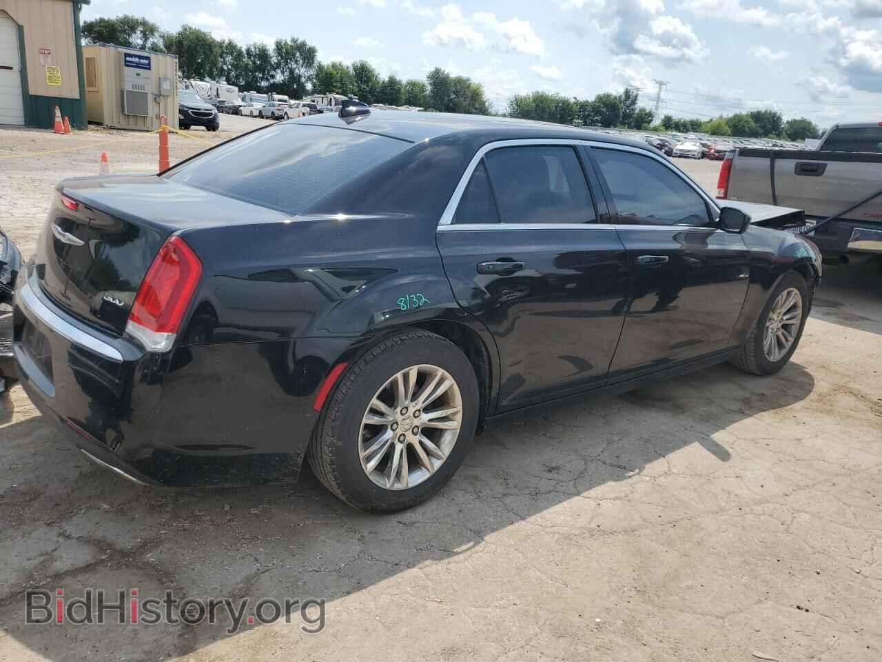 2016 CHRYSLER 300 - VIN: 2C3CCAAG0GH311265 - Фото 3
