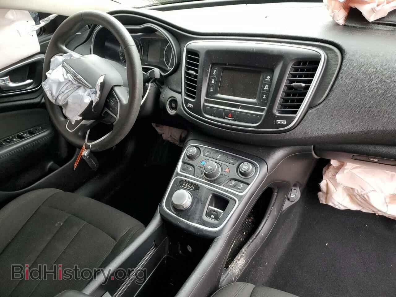 2016 CHRYSLER 200 - VIN: 1C3CCCAB6GN117850 - Фото 9