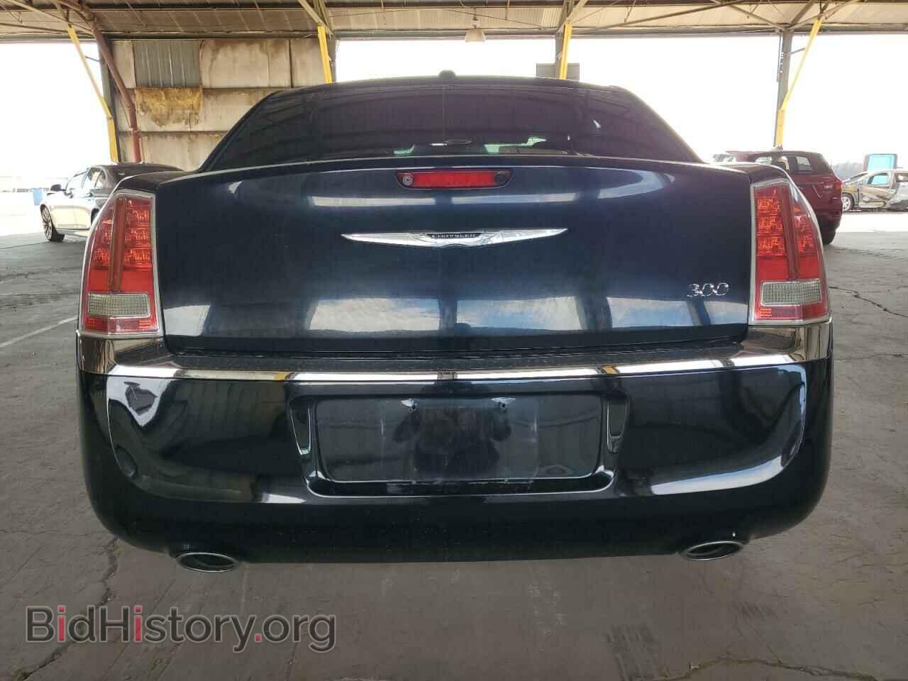 2013 CHRYSLER 300 - VIN: 2C3CCAAG5DH697645 - Фото 6