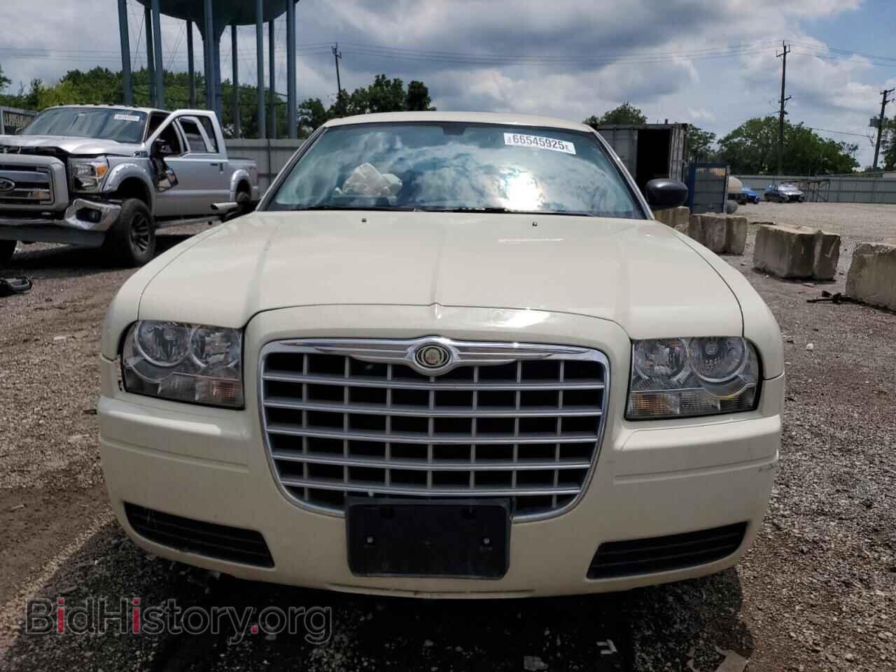 2009 CHRYSLER 300 - VIN: 2C3KA43DX9H619620 - Фото 5