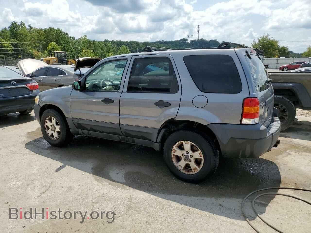 2007 FORD ESCAPE - VIN: 1FMCU93127KA64416 - Фото 2