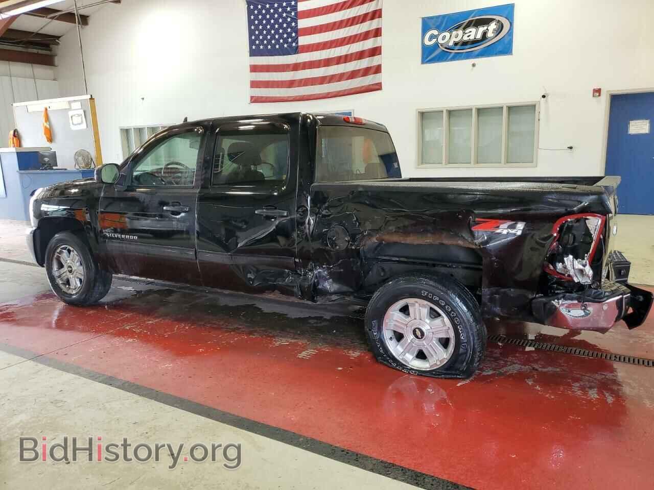 2011 CHEVROLET ALL Models - VIN: 3GCPKSE33BG365424 - Фото 2