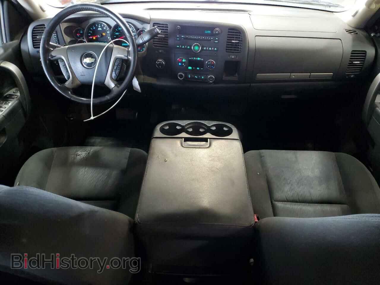 2011 CHEVROLET ALL Models - VIN: 3GCPKSE33BG365424 - Фото 8