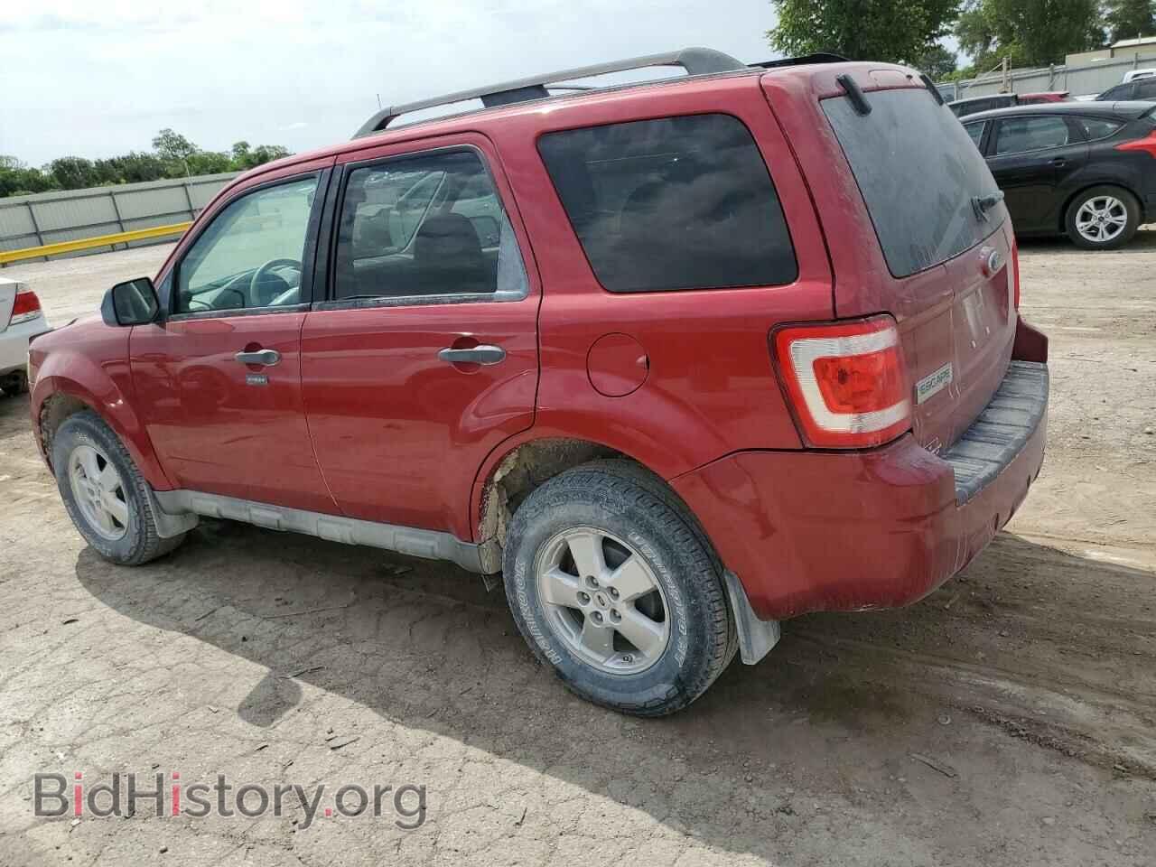 2009 FORD ESCAPE - VIN: 1FMCU03739KB02402 - Фото 2