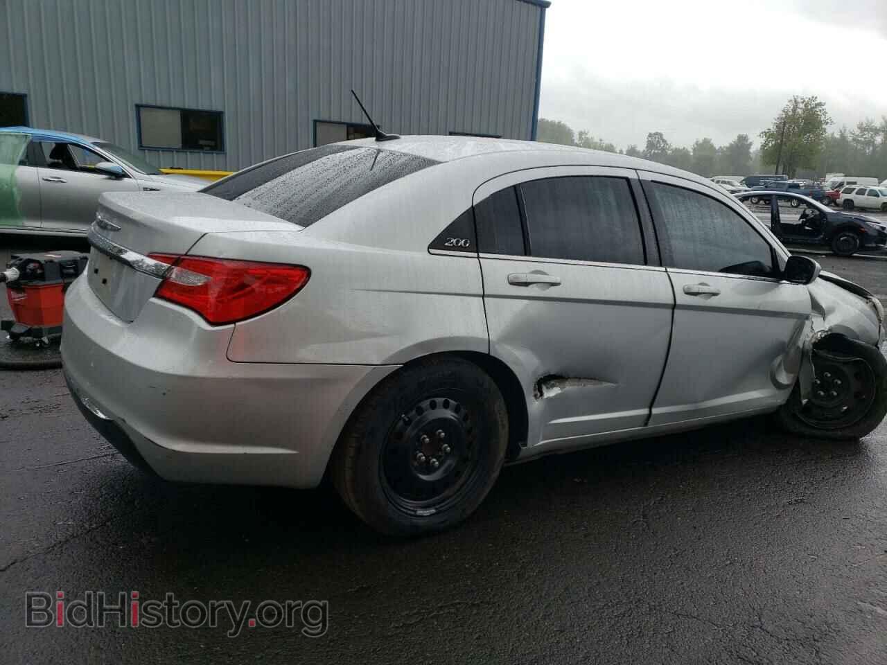 2012 CHRYSLER 200 - VIN: 1C3CCBAGXCN261725 - Фото 3