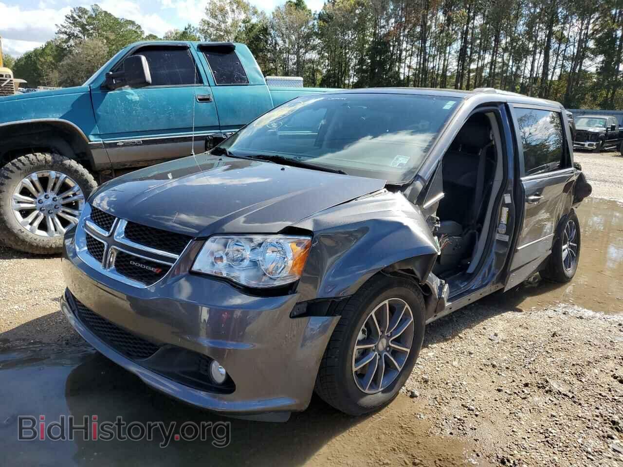 2017 DODGE CARAVAN - VIN: 2C4RDGCG2HR863042 - Фото 2