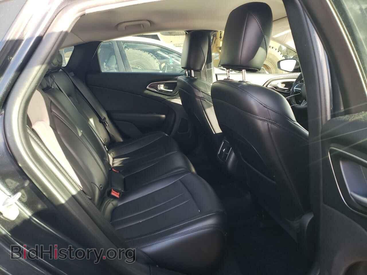 2016 CHRYSLER 200 - VIN: 1C3CCCAB6GN195304 - Фото 6